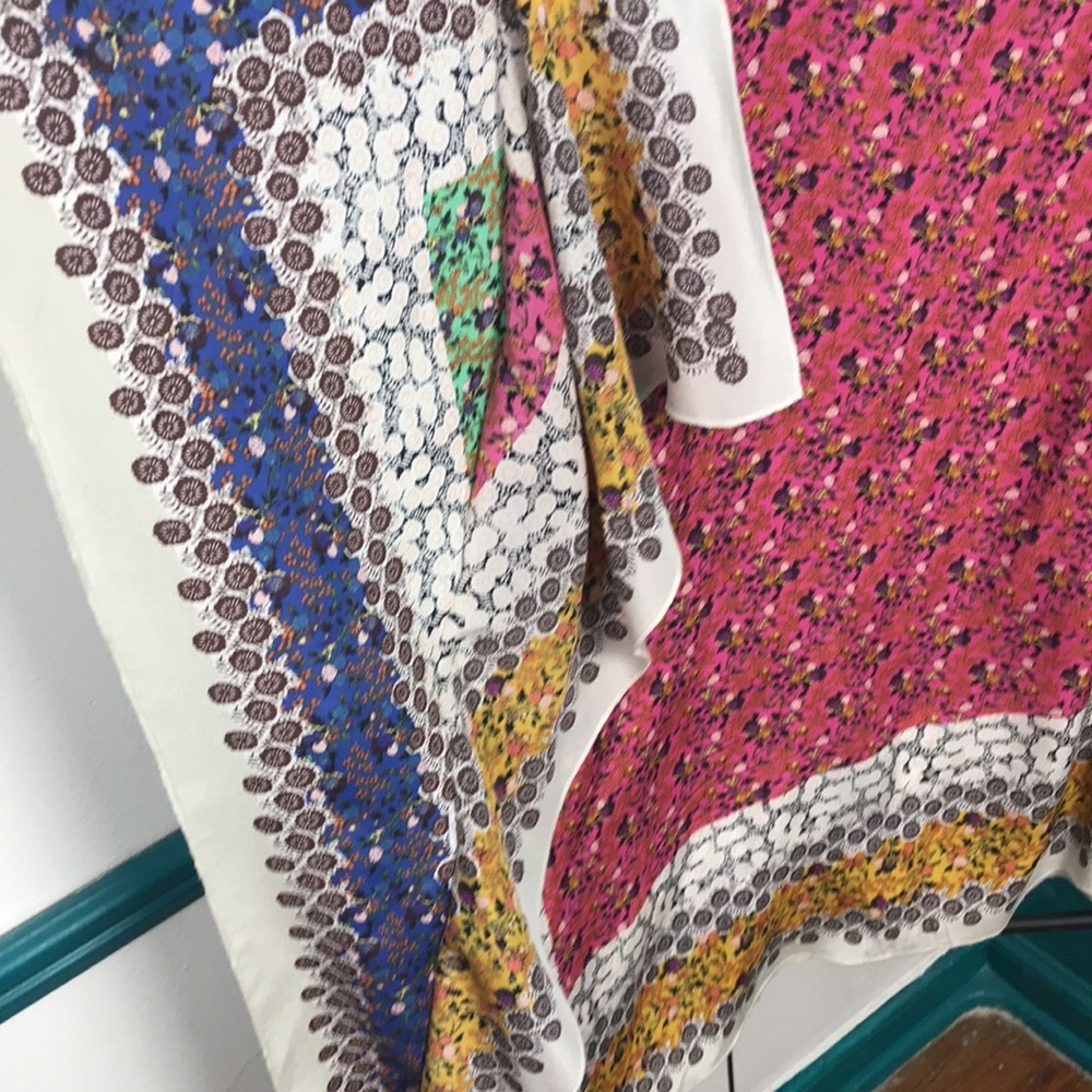 Forever 21 free style print dress with braid ties - Picture 9 of 10